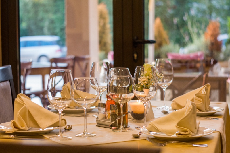 restaurant-NICE-min_restaurant-449952